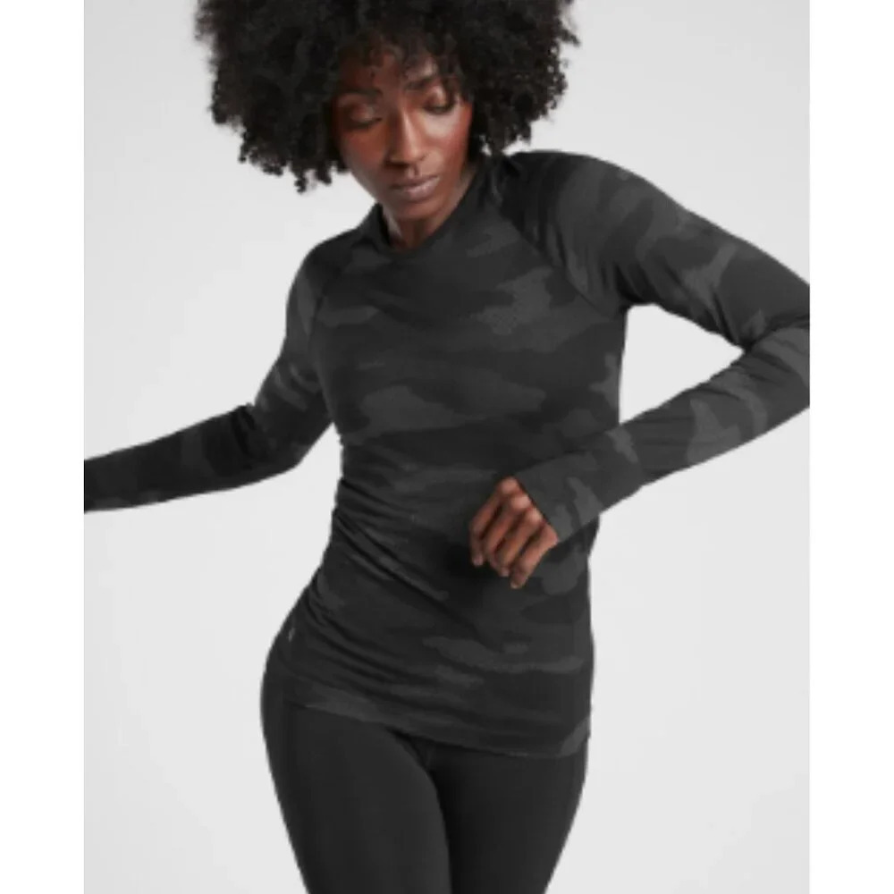 Athleta Black Speedlight Camo Long Sleeve Tee Athletic Top - 29441